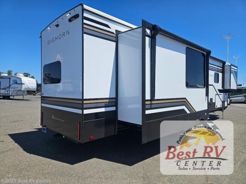 New 2025 Heartland Bighorn 391MFB available in Turlock, California