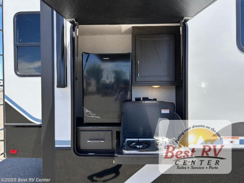 New 2026 Keystone Alpine Avalanche Edition 302RS available in Turlock, California