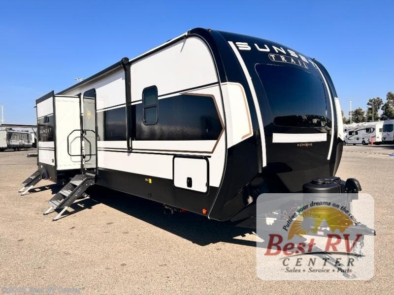 Email now about this 2026 CrossRoads Sunset Trail 331BH! New 2026 CrossRoads Sunset Trail 331BH available in Turlock, California