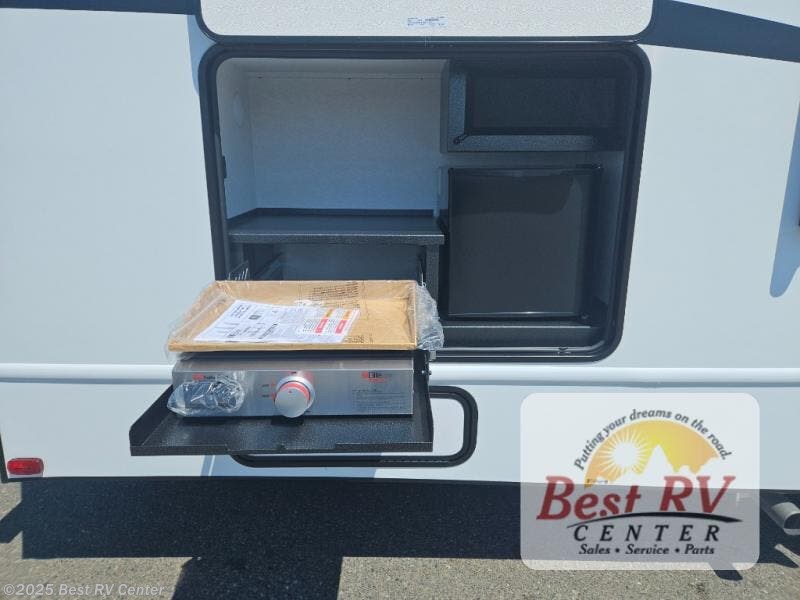 New 2025 East to West Entrada 2950OK available in Turlock, California