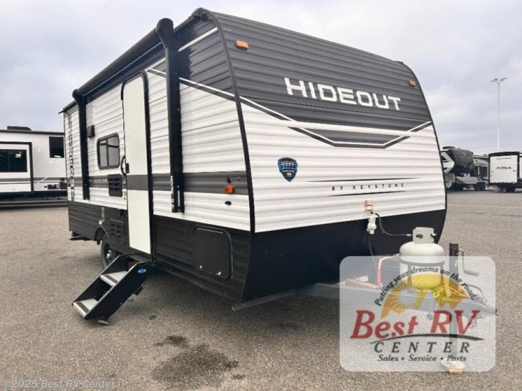Email now about this 2022 Keystone Hideout Single Axle 175BH! Used 2022 Keystone Hideout Single Axle 175BH available in Turlock, California