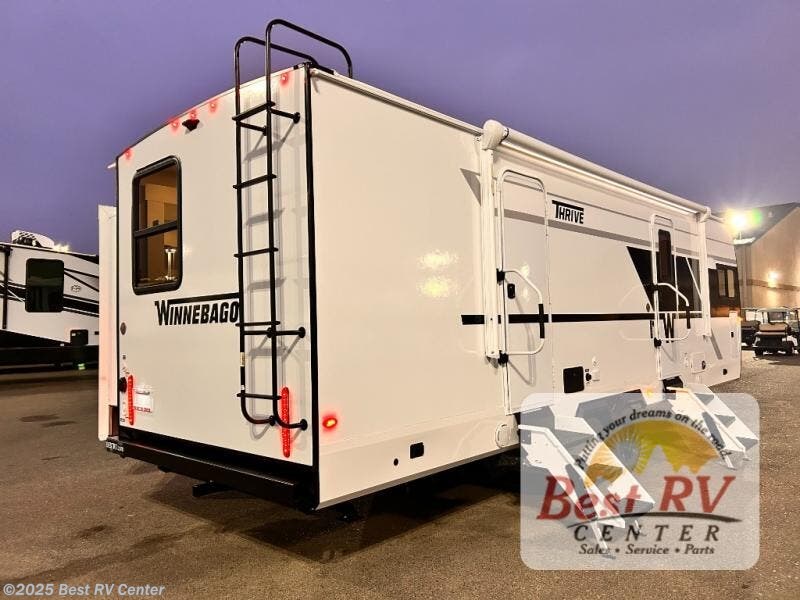 New 2026 Winnebago Thrive 26FKD available in Turlock, California