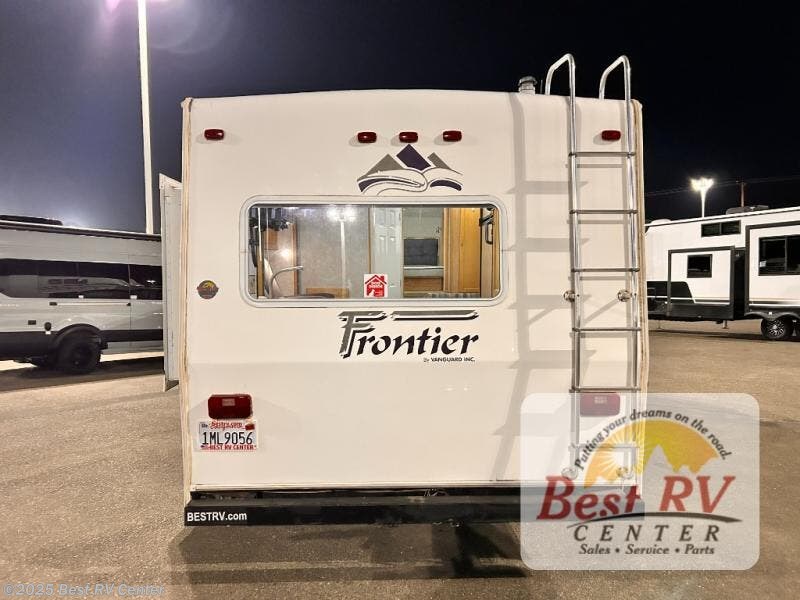 Used 2006 Vanguard Frontier 243SL available in Turlock, California