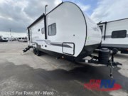 Call now about this 2025 Gulf Stream Yellowstone Ranch Edition 26RBS! 2025 Gulf Stream Yellowstone Ranch Edition 26RBS - New Travel Trailer For Sale by Fun Town RV - Waco in Hewitt, Texas