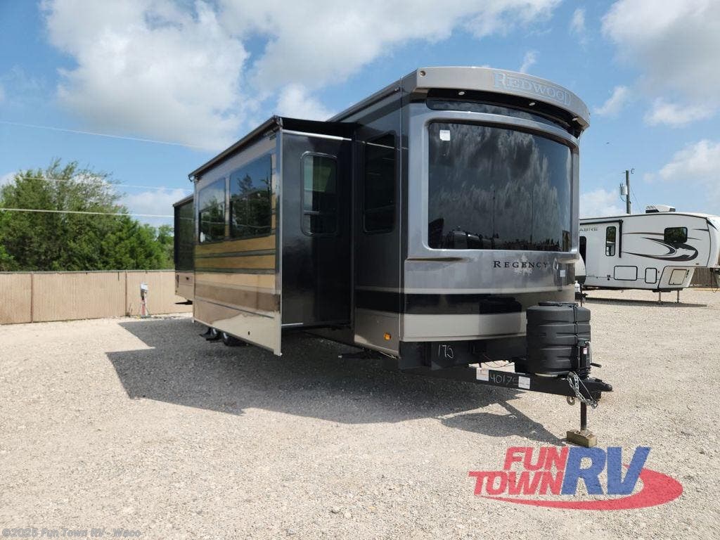 Email now about this 2025 Redwood RV Regency 3721FDB! New 2025 Redwood RV Regency 3721FDB available in Hewitt, Texas