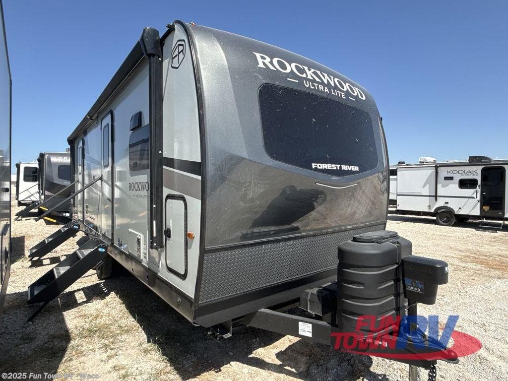 Email now about this 2026 Forest River Rockwood Ultra Lite 2608BS! New 2026 Forest River Rockwood Ultra Lite 2608BS available in Hewitt, Texas