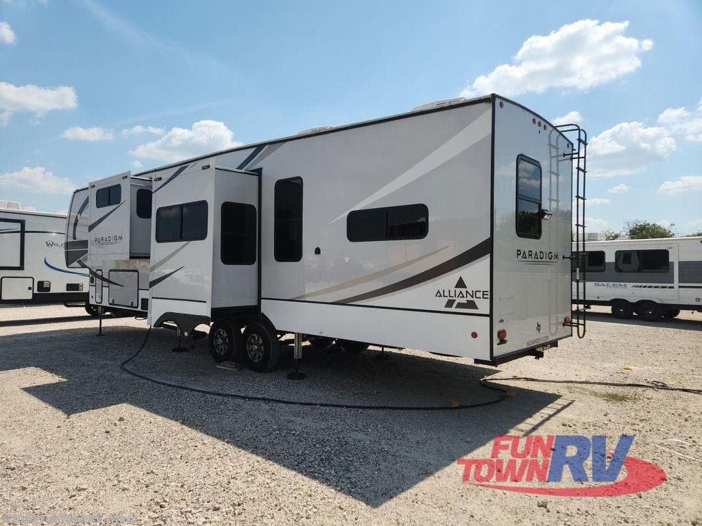 Used 2023 Alliance RV Paradigm 382RK available in Hewitt, Texas
