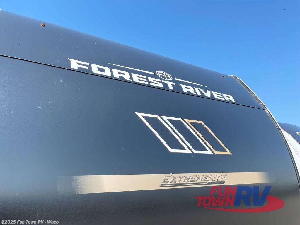 Contact us now about this 2026 Forest River Vibe 2600RB! 2026 Vibe 2600RB by Forest River from Fun Town RV - Waco in Hewitt, Texas