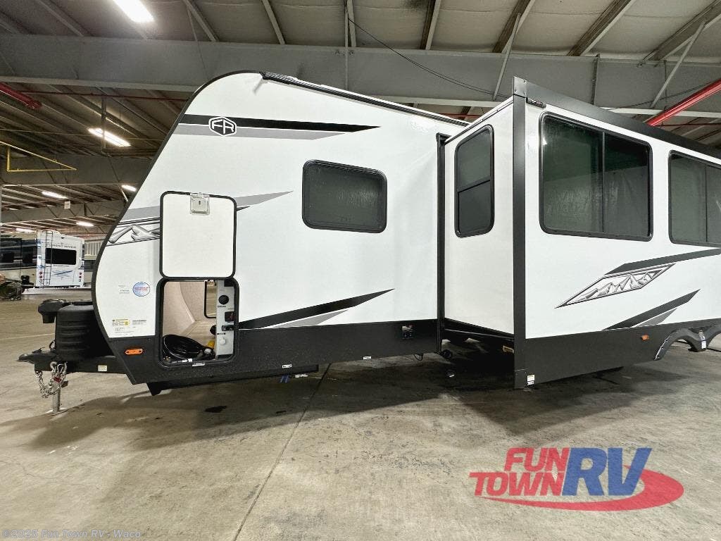 New 2025 East to West Alta 2800KBH available in Hewitt, Texas