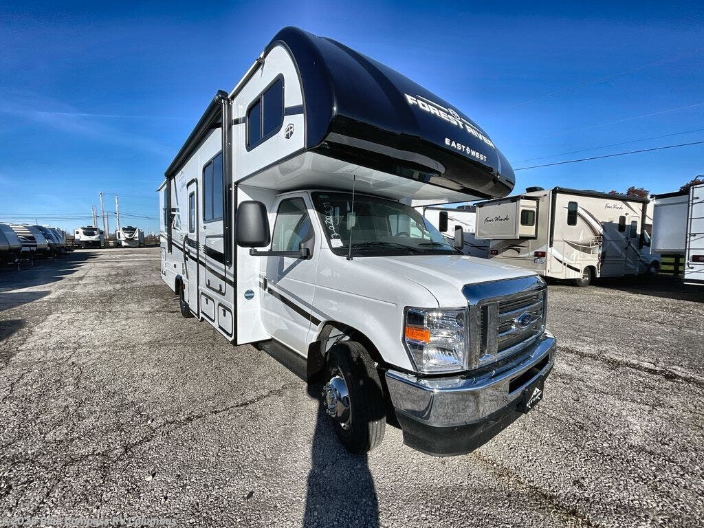 Call now about this 2026 East to West Entrada 2800S! 2026 East to West Entrada 2800S - New Class C For Sale by Blue Compass RV Columbus in Delaware, Ohio
