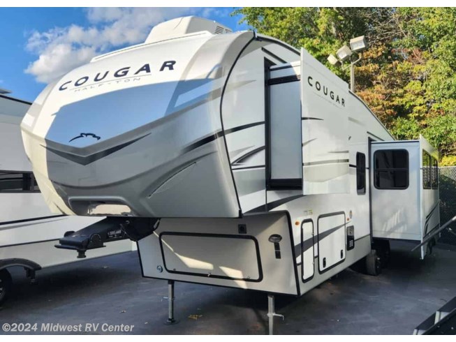 2024 Cougar Half Ton 29RKS by Keystone from Midwest RV Center in St Louis, Missouri