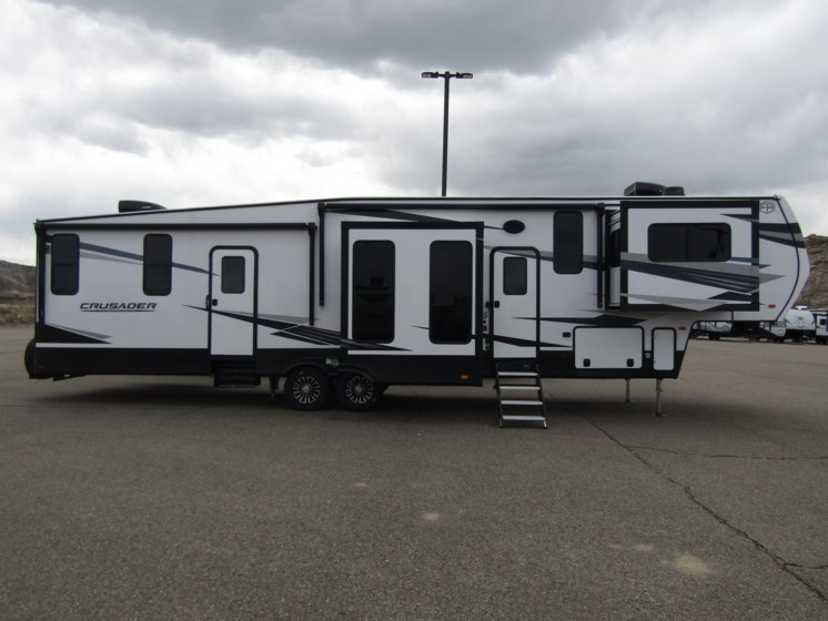 Email now about this 2025 Prime Time Crusader Full-Profile 375FLS! New 2025 Prime Time Crusader Full-Profile 375FLS available in Rock Springs, Wyoming