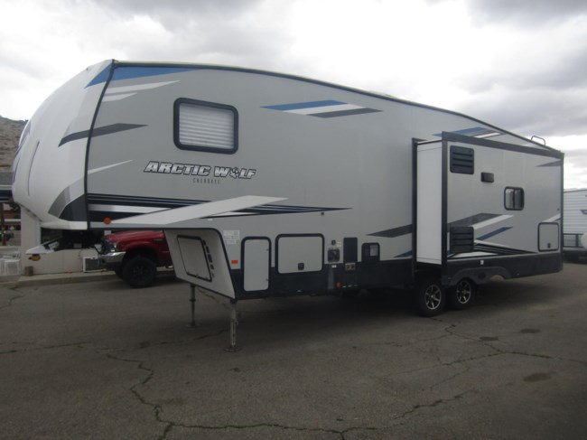 2021 Forest River Cherokee Arctic Wolf