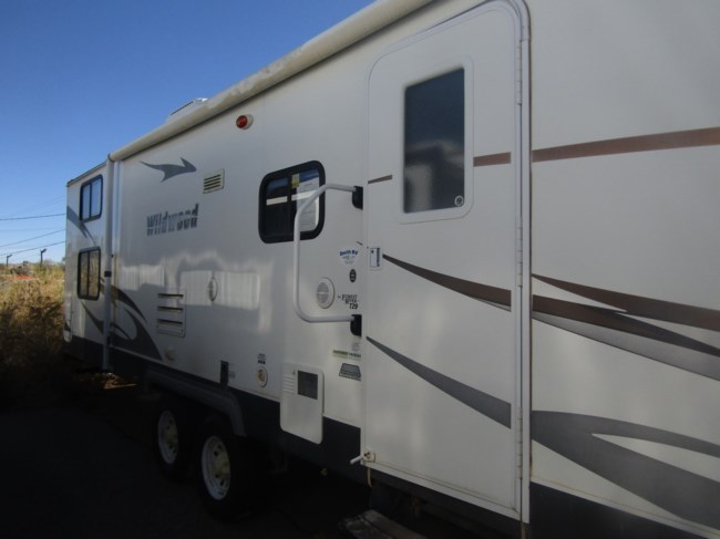 2011 Forest River Wildwood X-Lite Select 29QBS