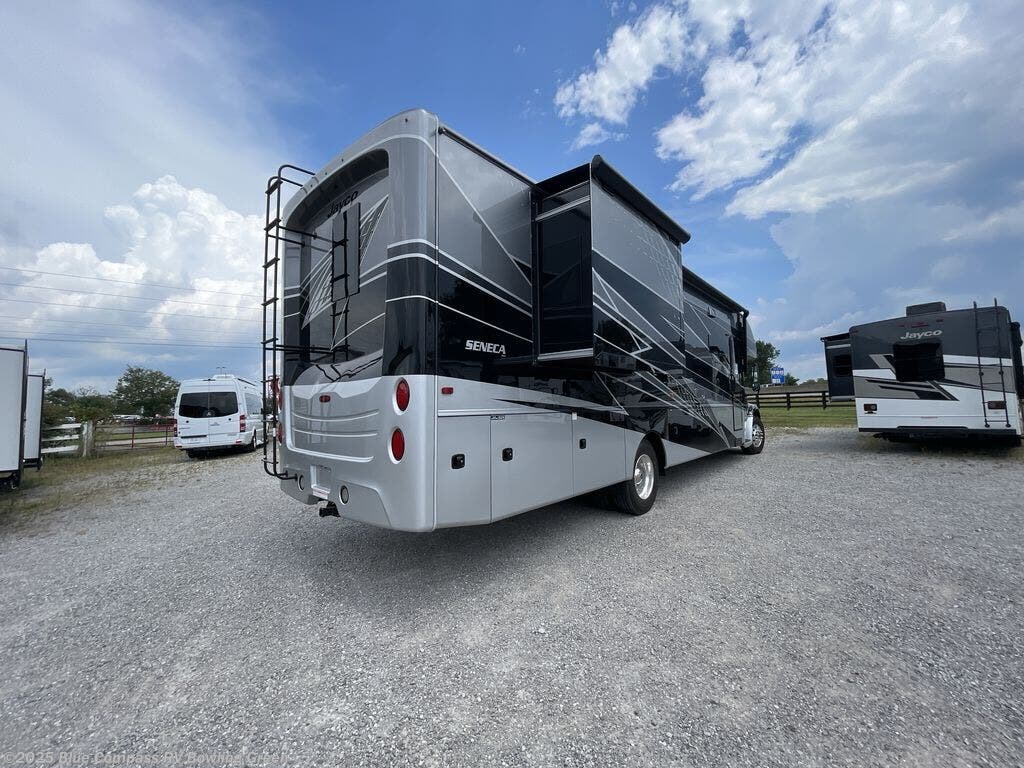 New 2026 Jayco Seneca 37K available in Bowling Green, Kentucky