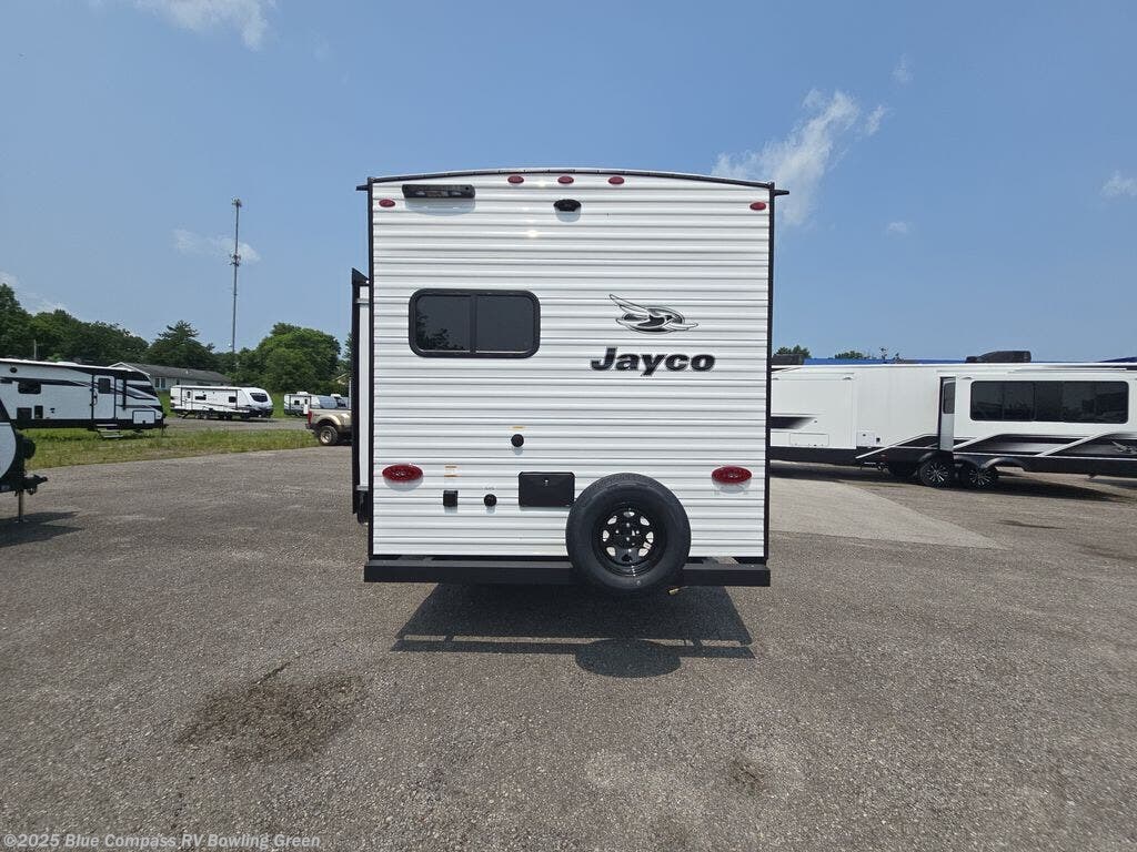 Email now about this 2026 Jayco Jay Flight SLX 225MLS! New 2026 Jayco Jay Flight SLX 225MLS available in Bowling Green, Kentucky