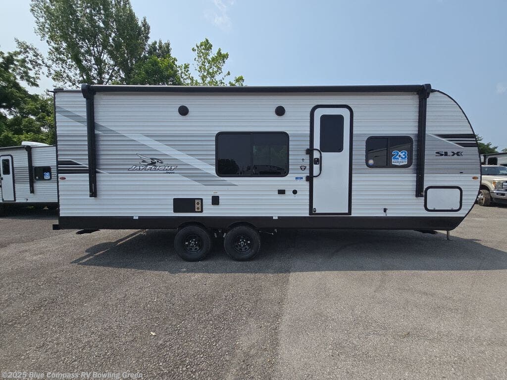 New 2026 Jayco Jay Flight SLX 225MLS available in Bowling Green, Kentucky