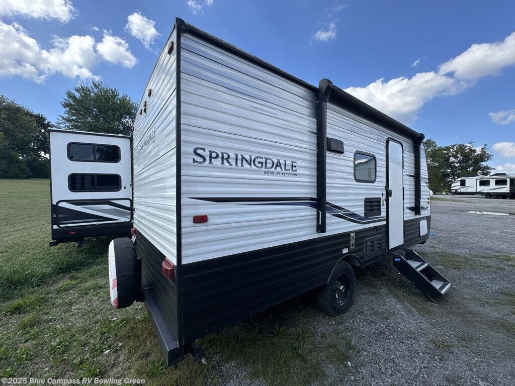 Email now about this 2022 Keystone Springdale Mini 1800BH! Used 2022 Keystone Springdale Mini 1800BH available in Bowling Green, Kentucky