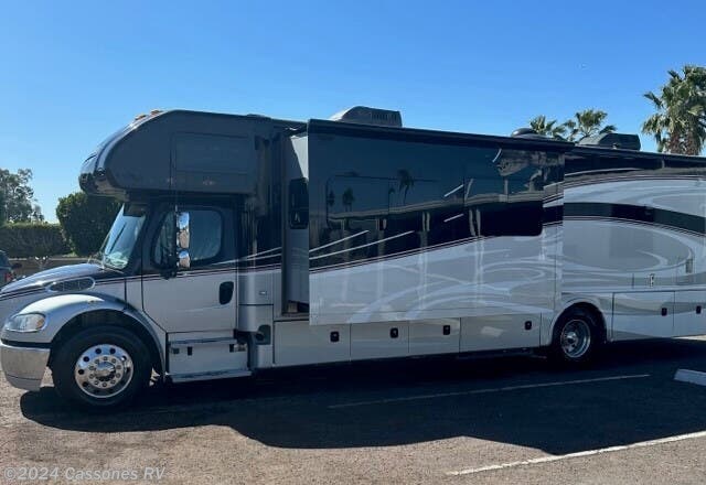 2016 Dynamax Corp Force 37BH - Used Class C For Sale by Cassones RV in Mesa, Arizona