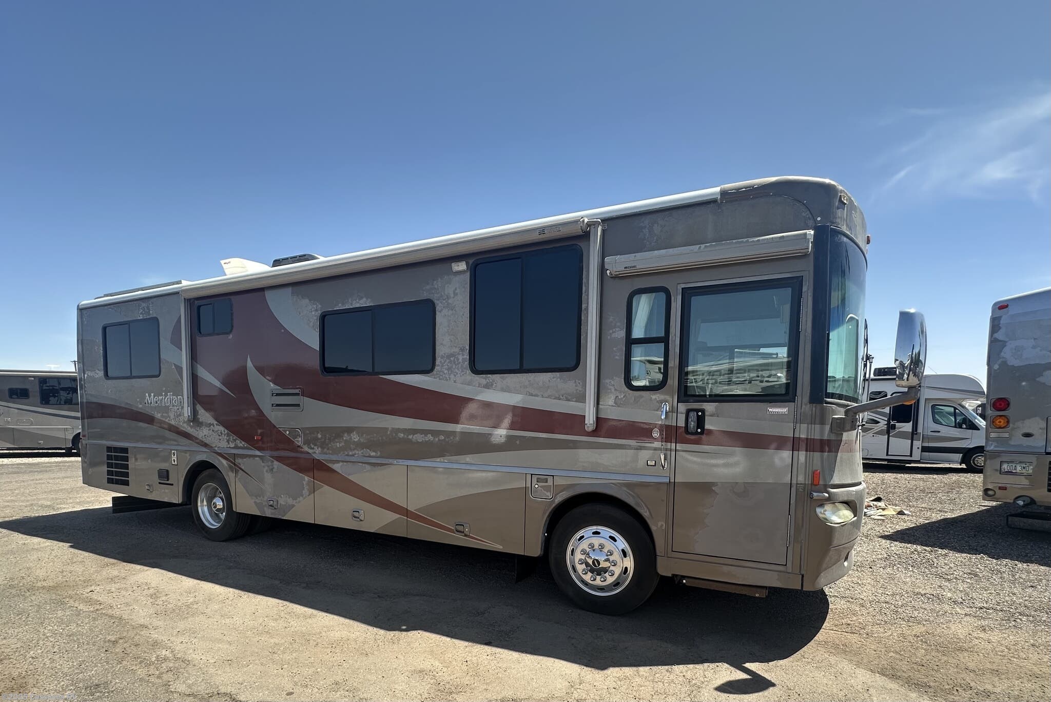 Email now about this 2007 Itasca Meridian 34H! Used 2007 Itasca Meridian 34H available in Mesa, Arizona