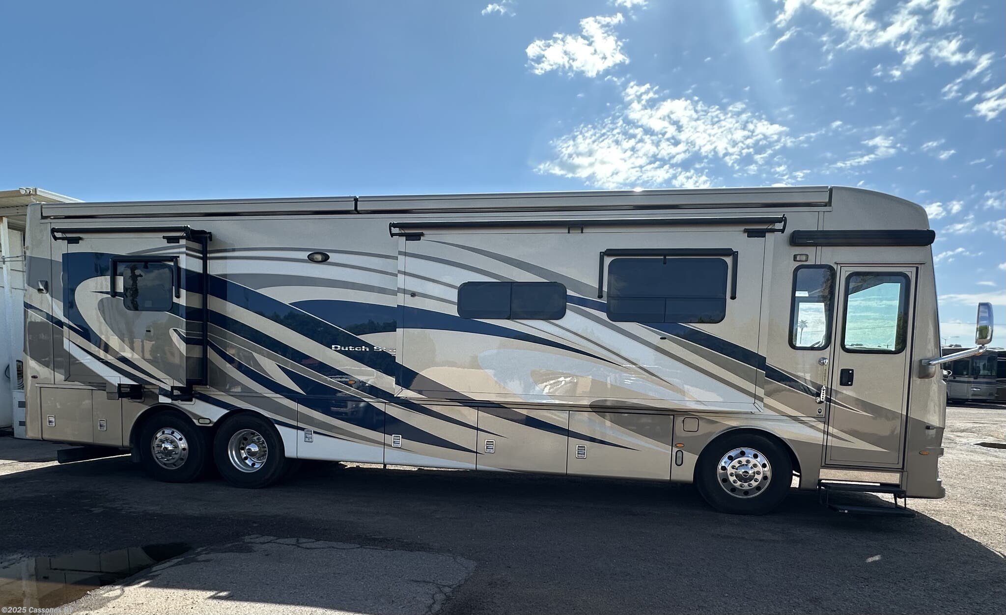 Email now about this 2019 Newmar Dutch Star 4054! Used 2019 Newmar Dutch Star 4054 available in Mesa, Arizona