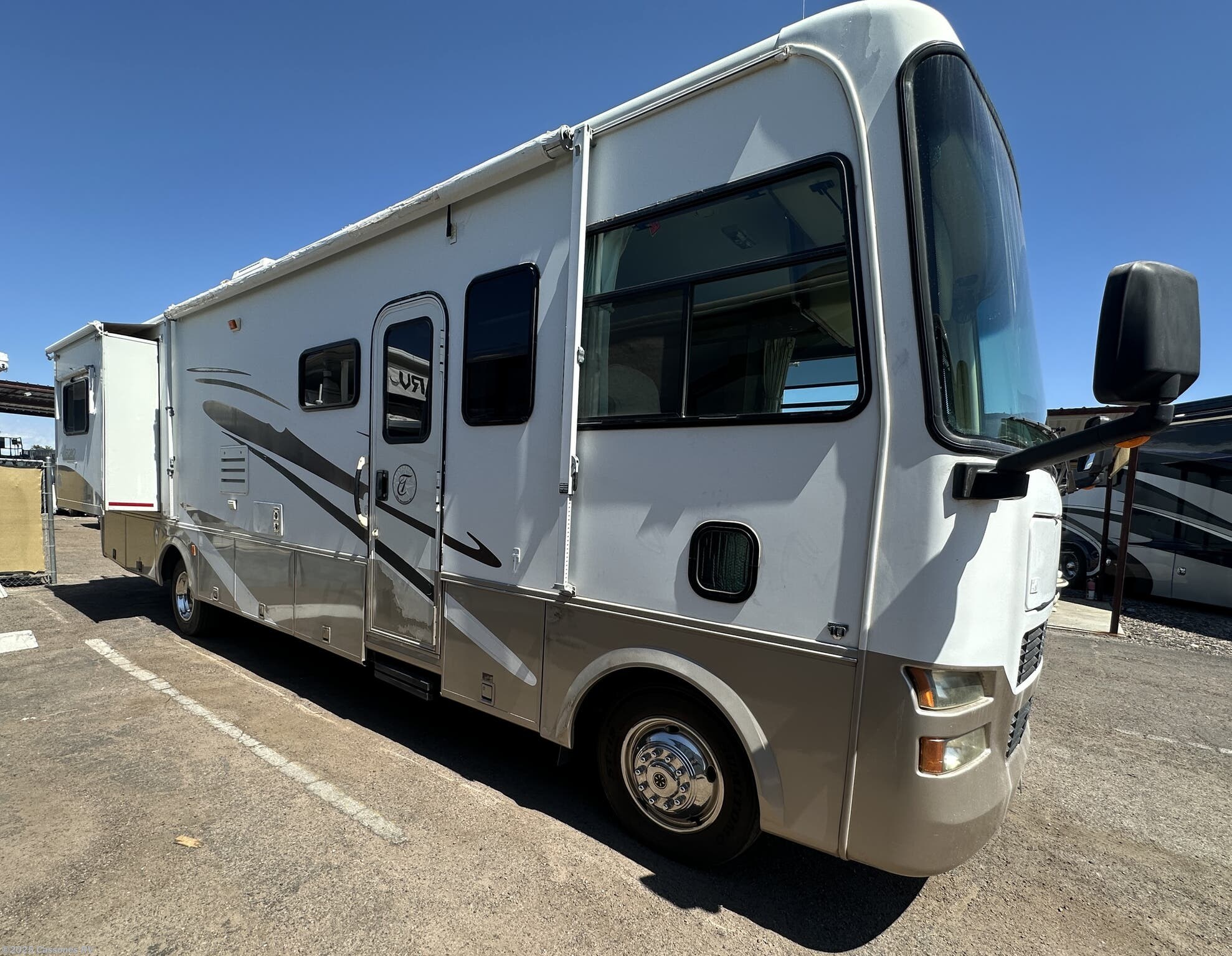 Email now about this 2006 Tiffin Allegro 32BA! Used 2006 Tiffin Allegro 32BA available in Mesa, Arizona