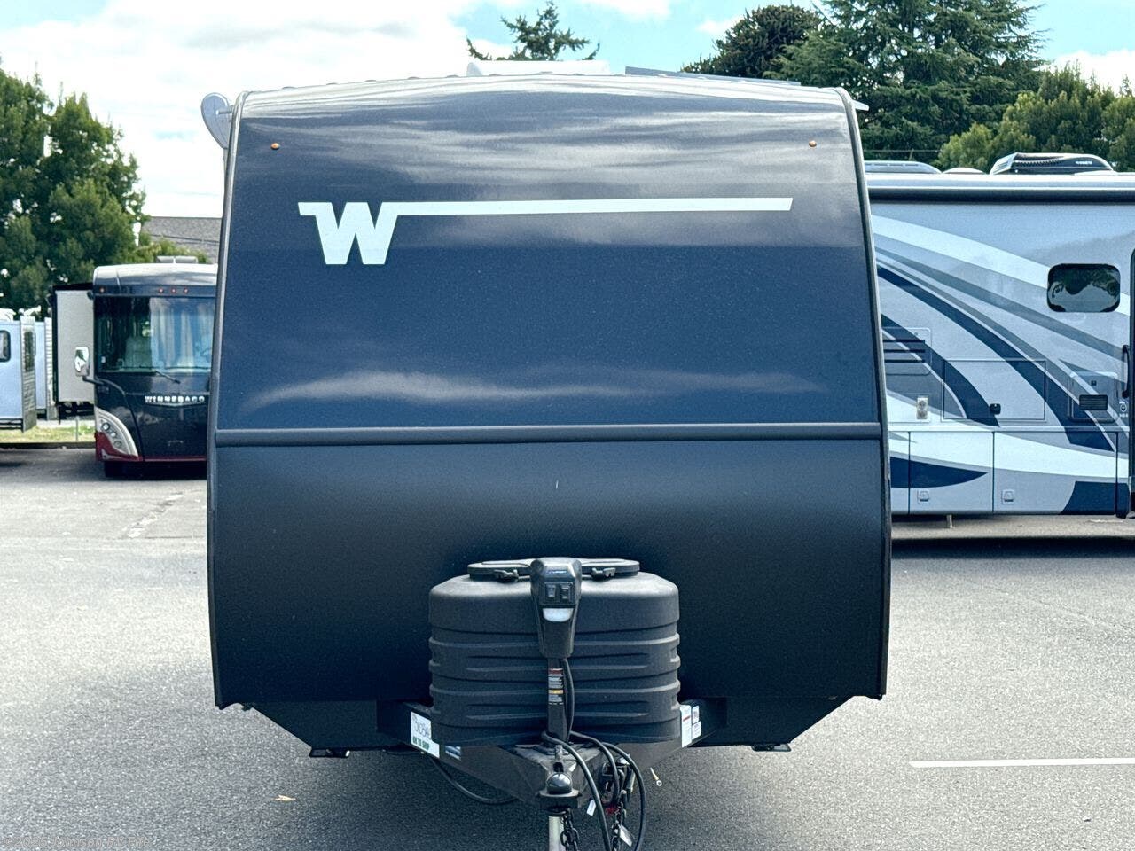 New 2026 Winnebago Micro Minnie 2108DS available in Fife, Washington