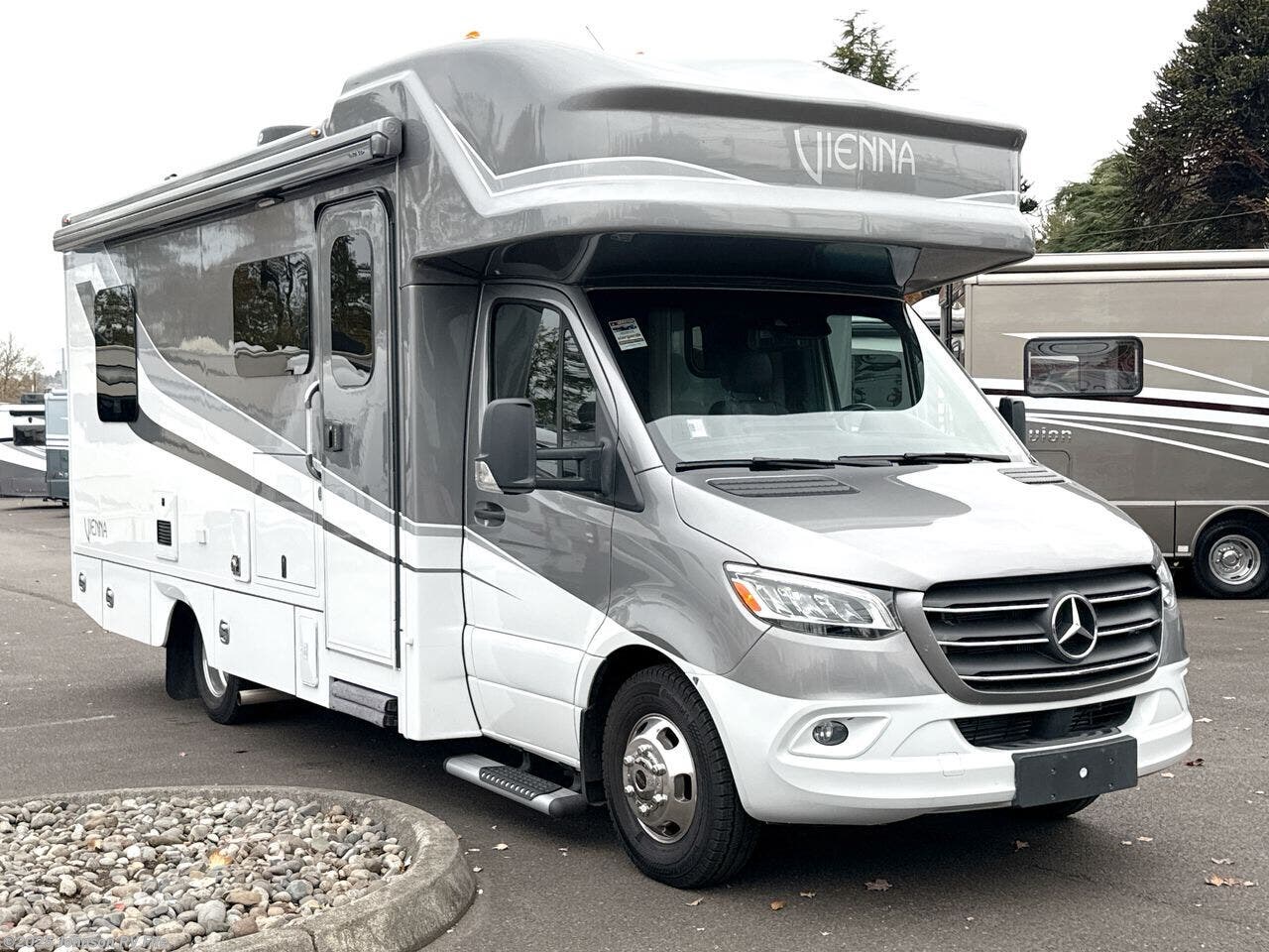 Contact us now about this 2023 Renegade RV Vienna 25FWC! 2023 Vienna 25FWC by Renegade RV from Johnson RV Fife in Fife, Washington