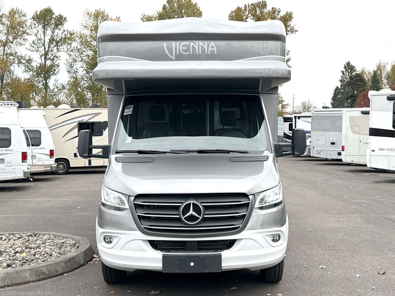 Used 2023 Renegade RV Vienna 25FWC available in Fife, Washington