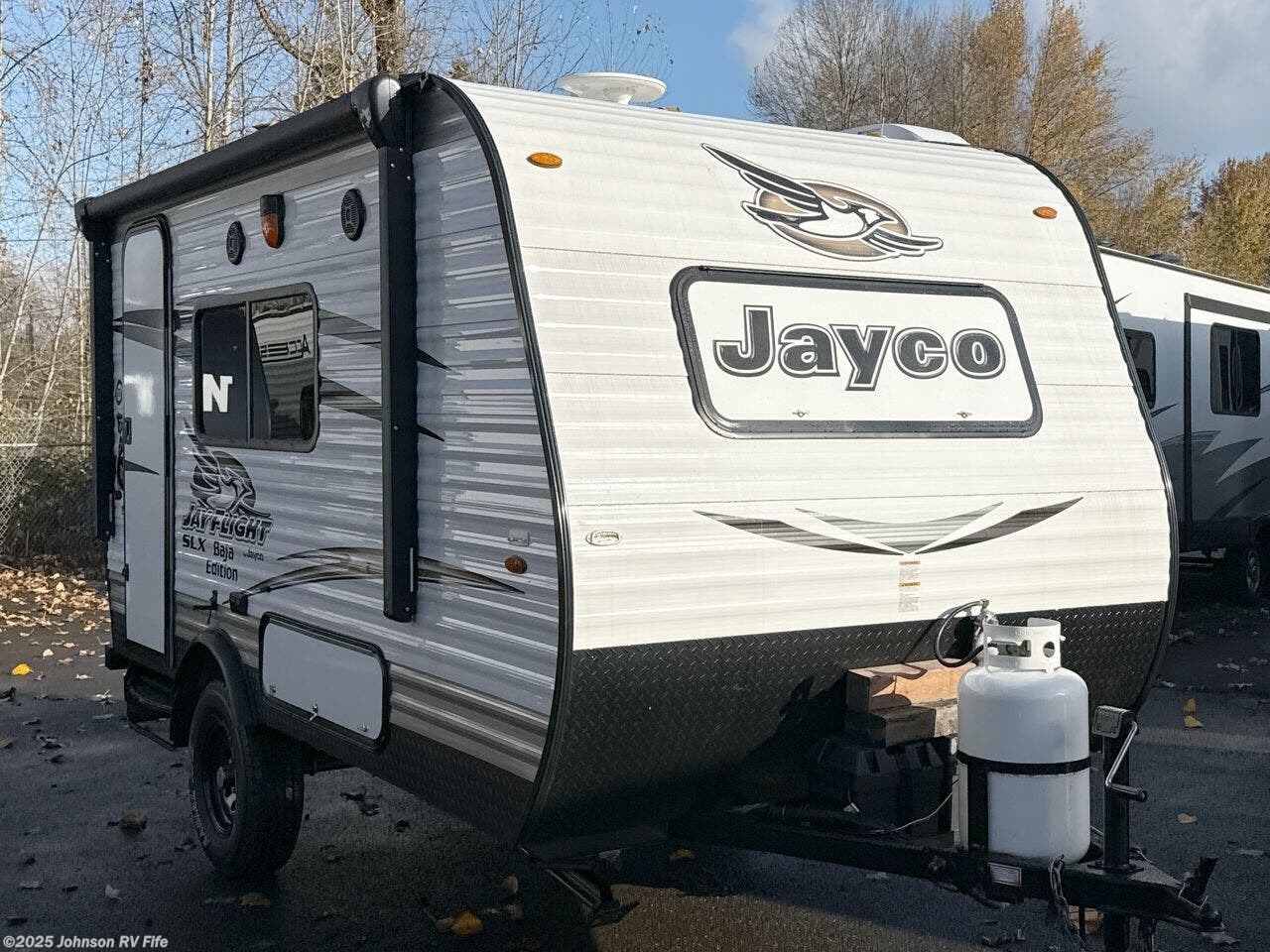 Contact us now about this 2017 Jayco Jay Flight SLX 145RB! 2017 Jay Flight SLX 145RB by Jayco from Johnson RV Fife in Fife, Washington