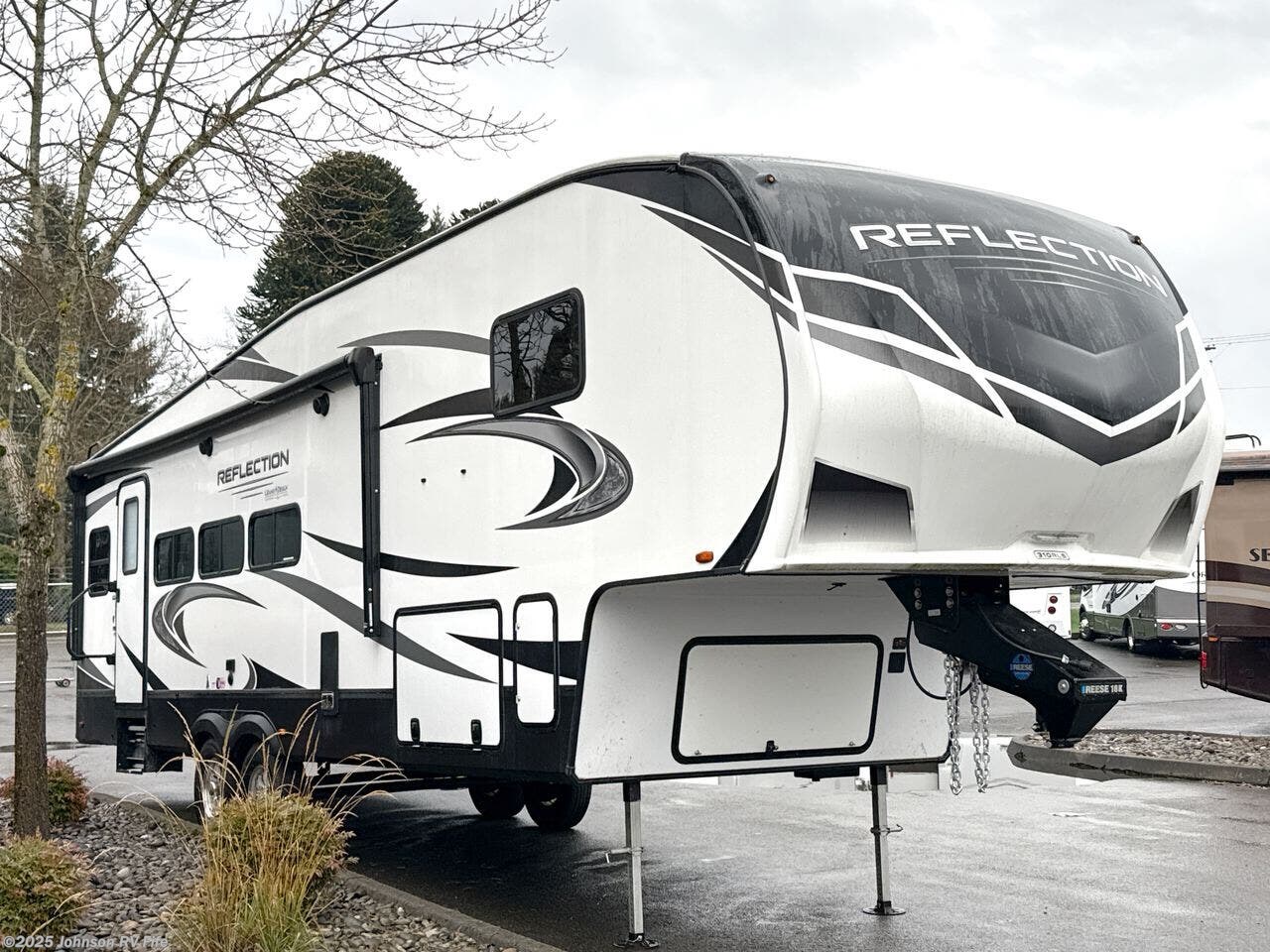 Contact us now about this 2021 Grand Design Reflection 310RLS! 2021 Reflection 310RLS by Grand Design from Johnson RV Fife in Fife, Washington