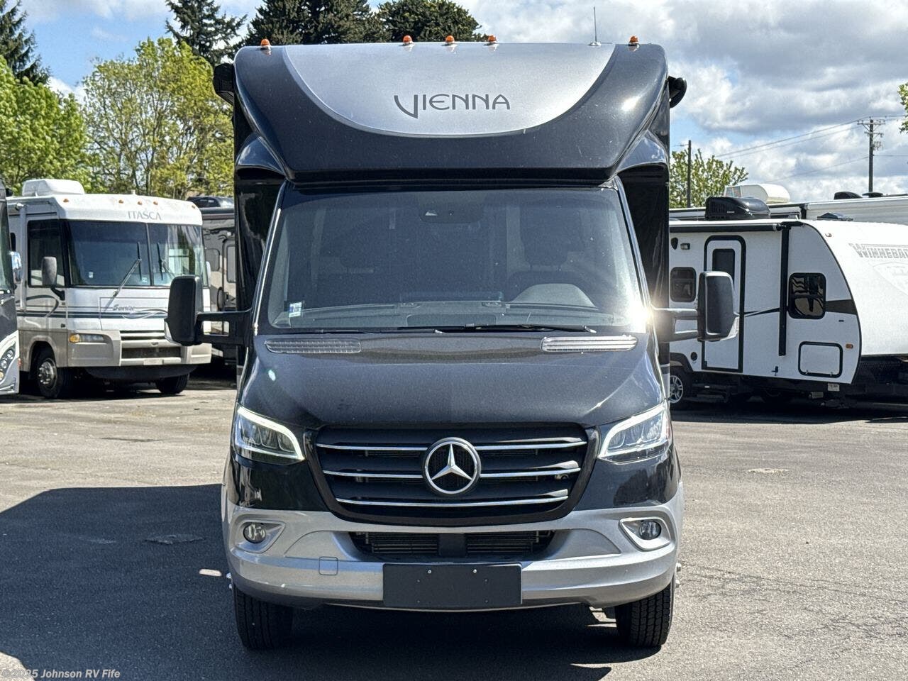 Used 2023 Renegade RV Vienna 25FWS available in Fife, Washington