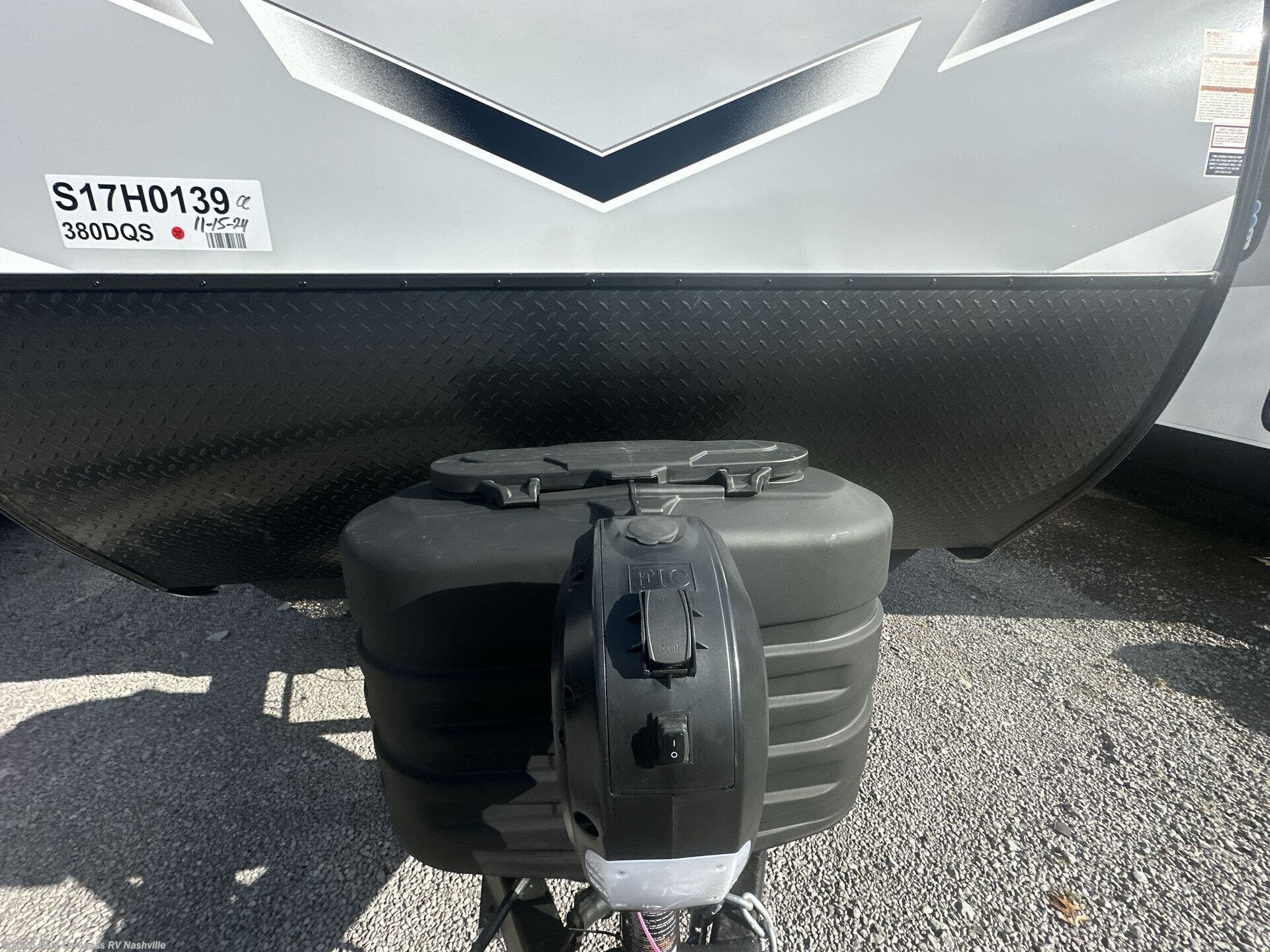 Contact us now about this 2025 Jayco Jay Flight 380DQS! 2025 Jay Flight 380DQS by Jayco from Blue Compass RV Nashville in Lebanon, Tennessee