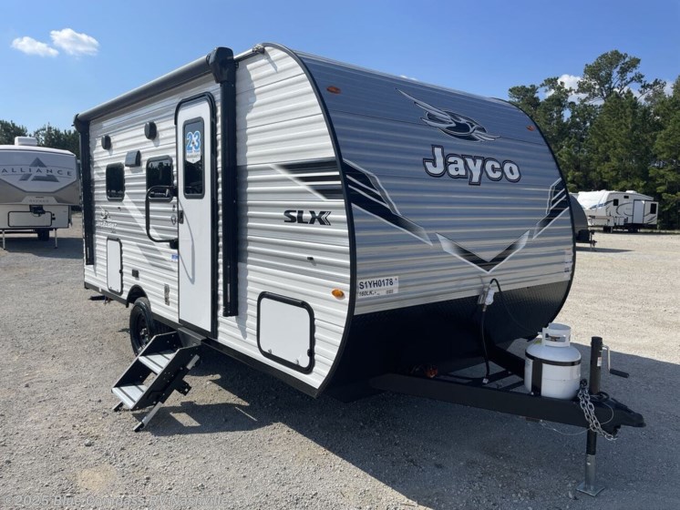 Email now about this 2025 Jayco Jay Flight SLX 160LK! New 2025 Jayco Jay Flight SLX 160LK available in Lebanon, Tennessee