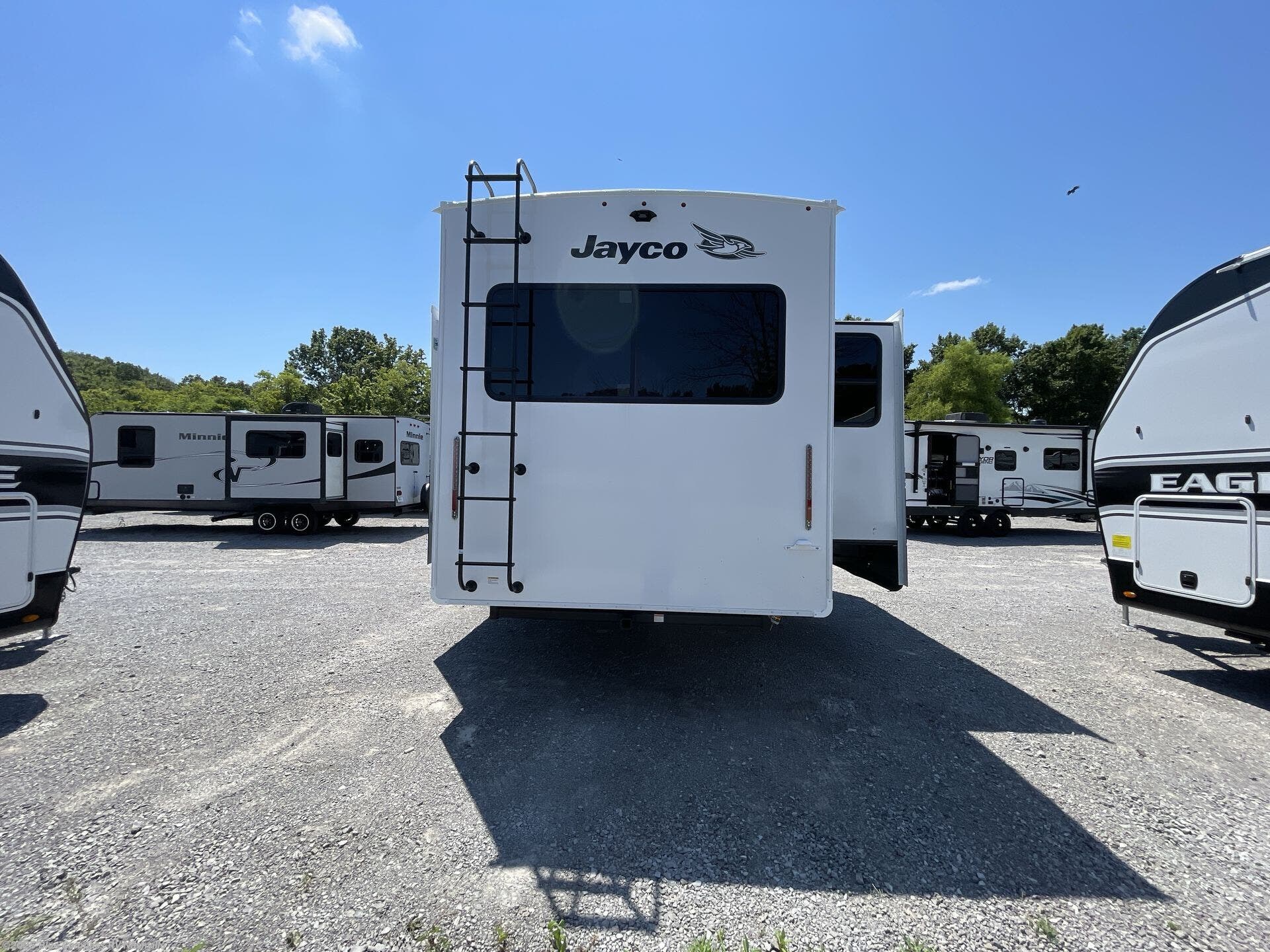 Contact us now about this 2026 Jayco Eagle HT 294CKBS! 2026 Eagle HT 294CKBS by Jayco from Blue Compass RV Nashville in Lebanon, Tennessee