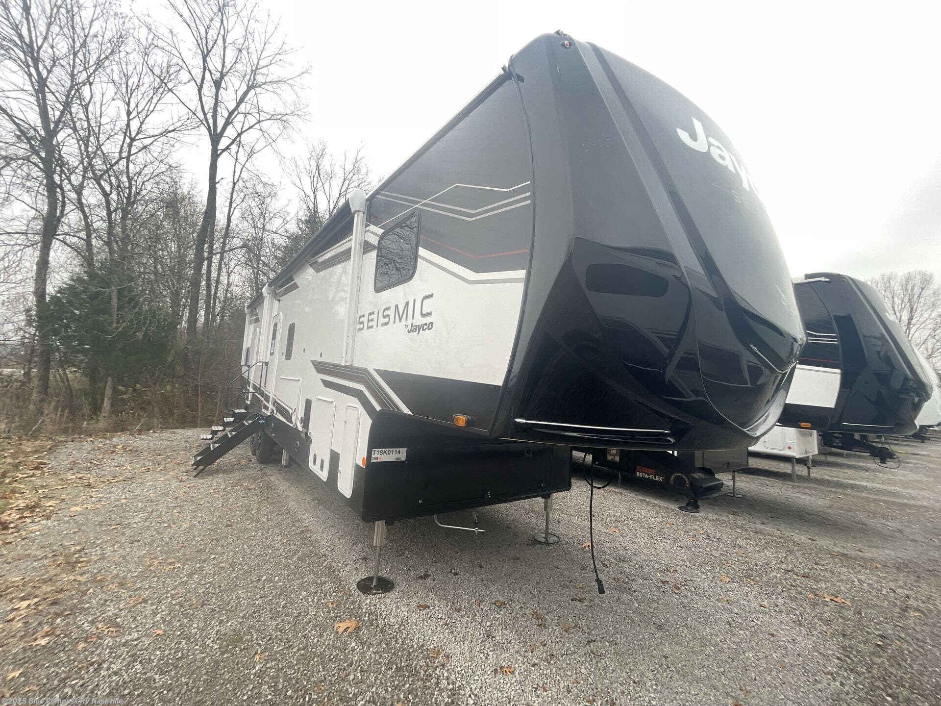 Contact us now about this 2026 Jayco Seismic 359! 2026 Seismic 359 by Jayco from Blue Compass RV Nashville in Lebanon, Tennessee