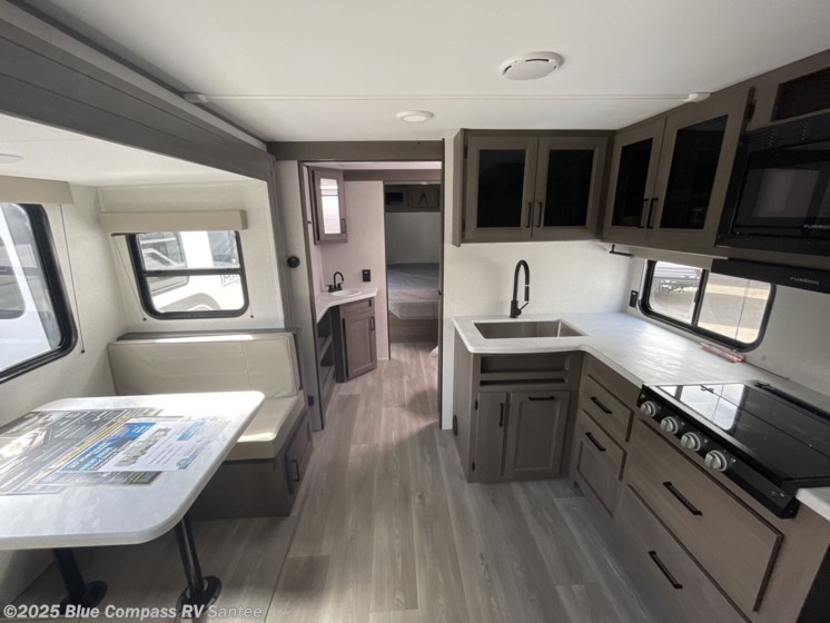 Email now about this 2025 Grand Design Transcend 305BHT! New 2025 Grand Design Transcend 305BHT available in Santee, California