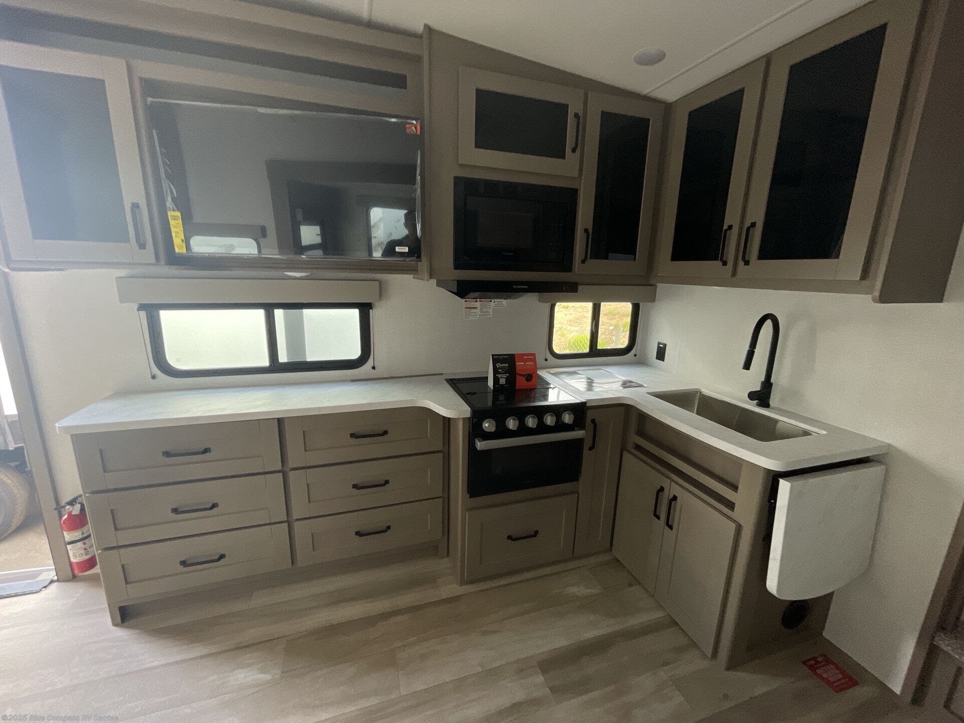 New 2025 Grand Design Reflection 100 Series 27BH available in Santee, California