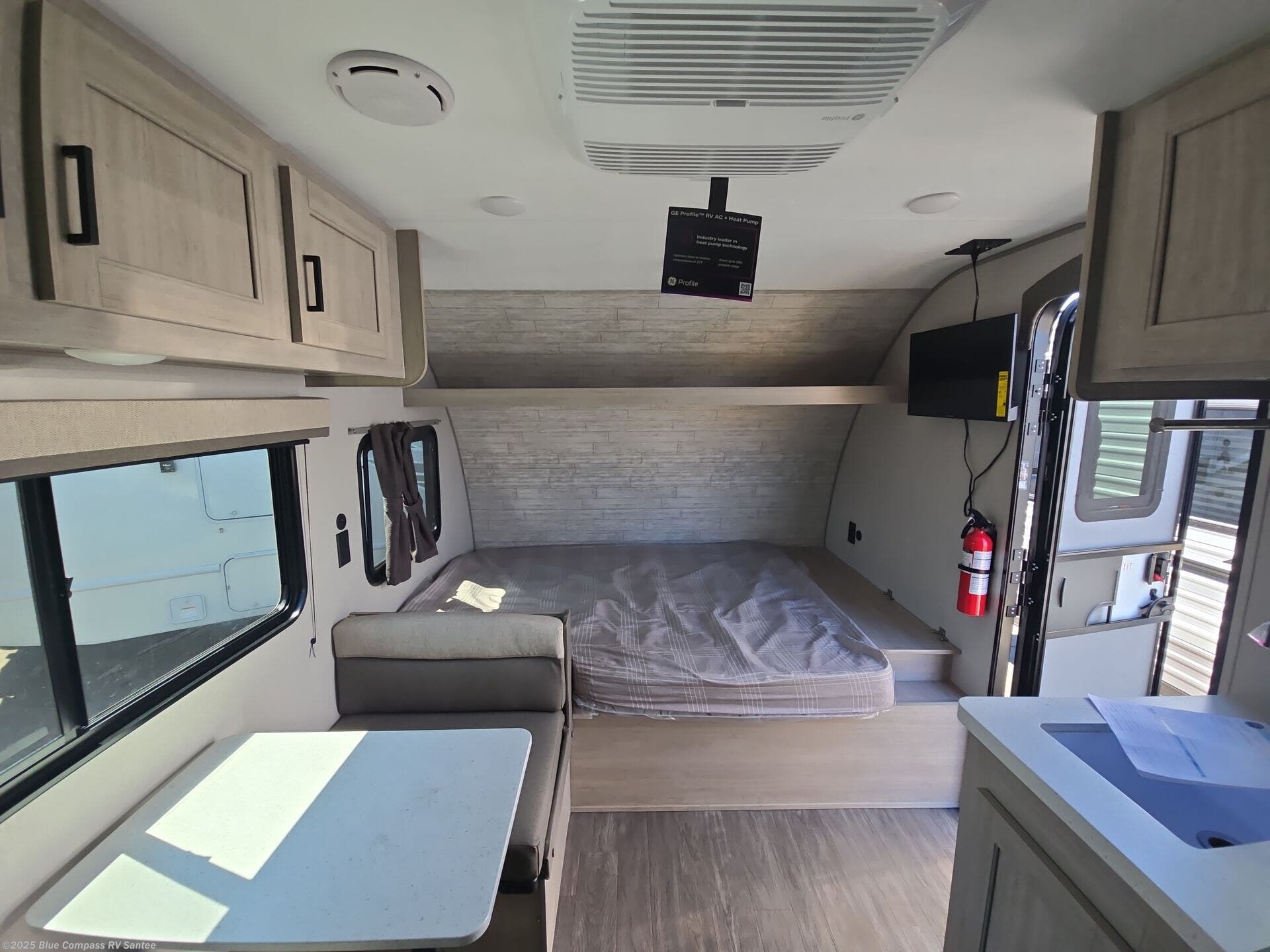 Email now about this 2026 Forest River Aurora Light 16BHX! New 2026 Forest River Aurora Light 16BHX available in Santee, California