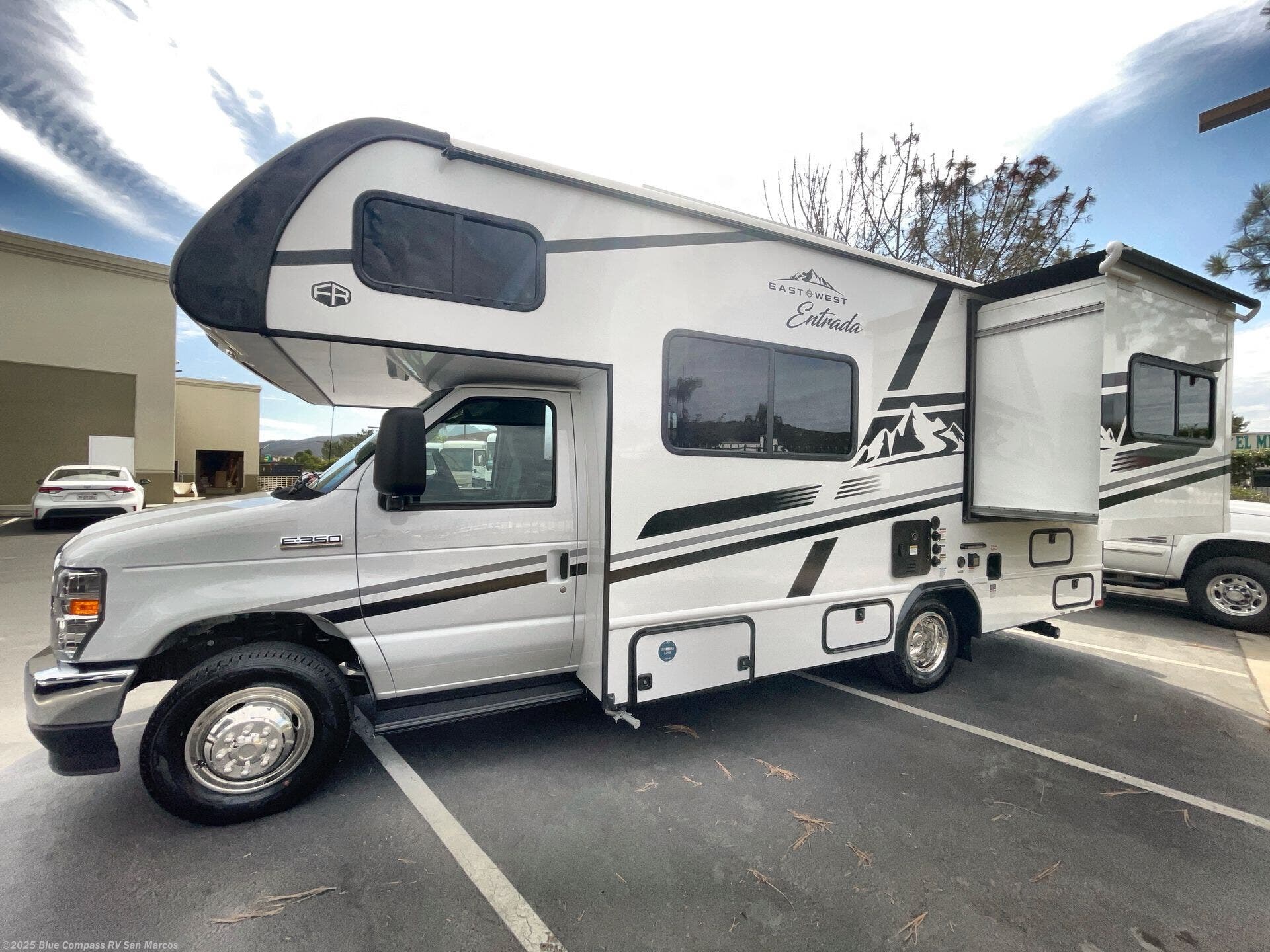 New 2026 East to West Entrada 2200S available in San Marcos, California