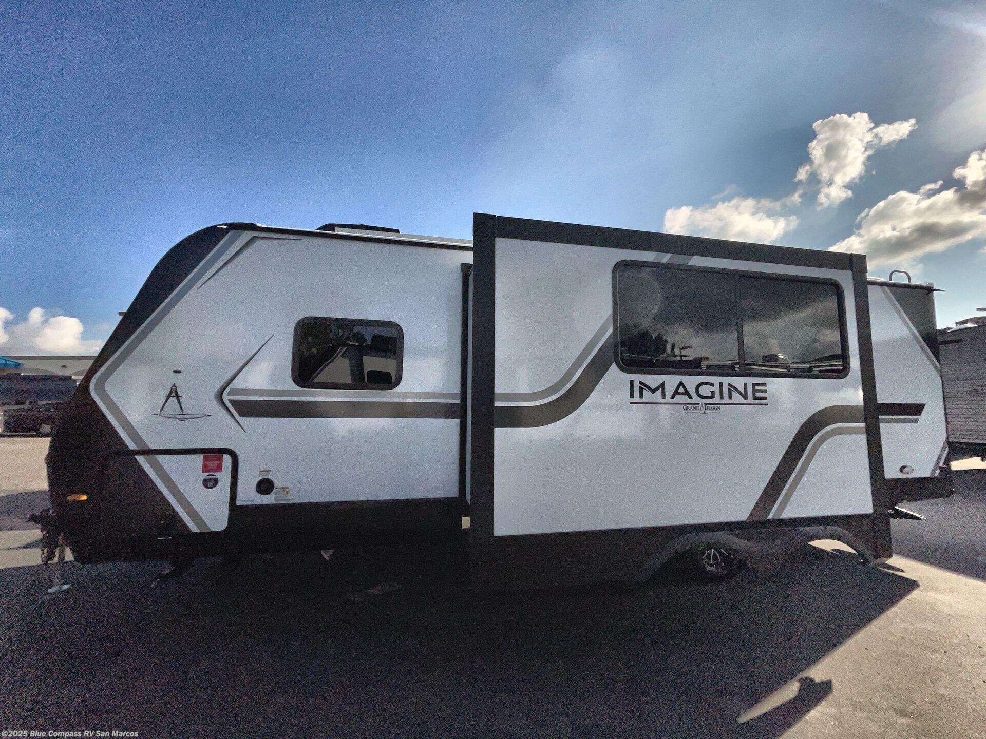 New 2026 Grand Design Imagine 2470BH available in San Marcos, California