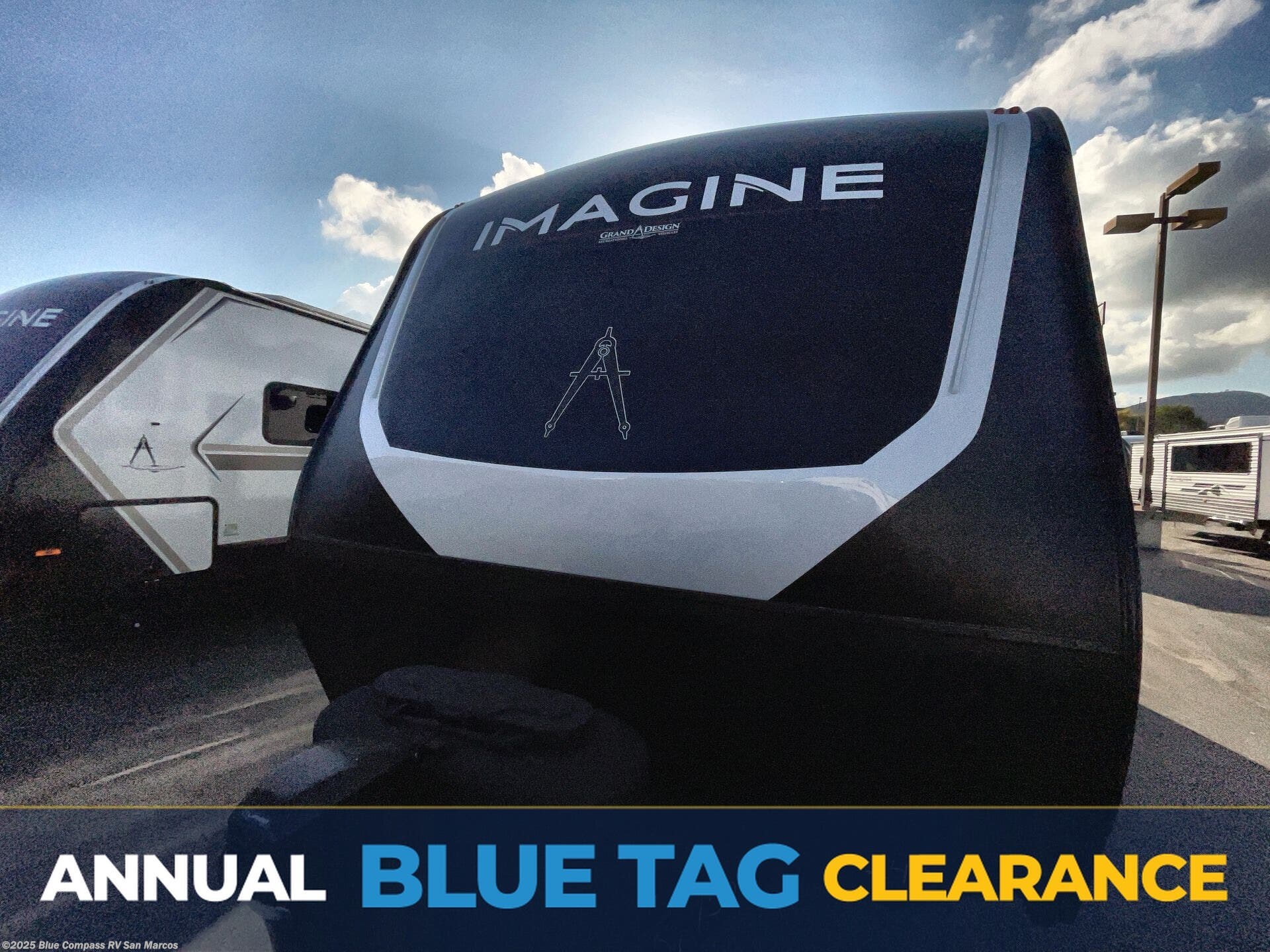 Email now about this 2026 Grand Design Imagine 2470BH! New 2026 Grand Design Imagine 2470BH available in San Marcos, California