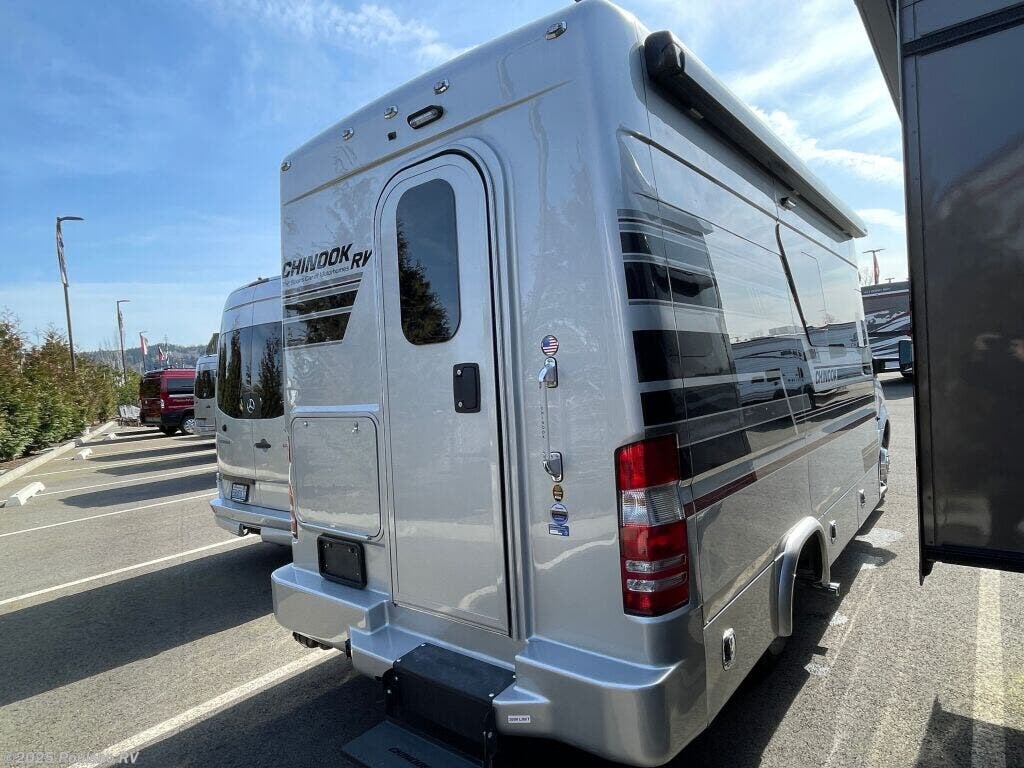 New 2022 Chinook Summit DS available in Mount Vernon, Washington