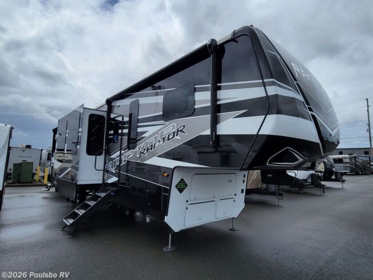 Email now about this 2024 Keystone Raptor 428! New 2024 Keystone Raptor 428 available in Mount Vernon, Washington