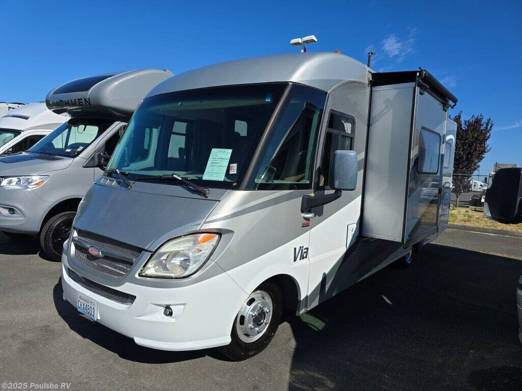 Contact us now about this 2010 Winnebago Via 25T! 2010 Via 25T by Winnebago from Poulsbo RV in Mount Vernon, Washington