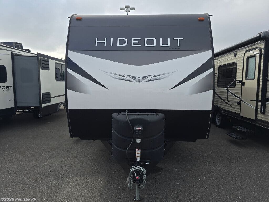 Call now about this 2020 Keystone Hideout (West) 27RLSWE! 2020 Keystone Hideout (West) 27RLSWE - Used Travel Trailer For Sale by Poulsbo RV in Mount Vernon, Washington features Awning
