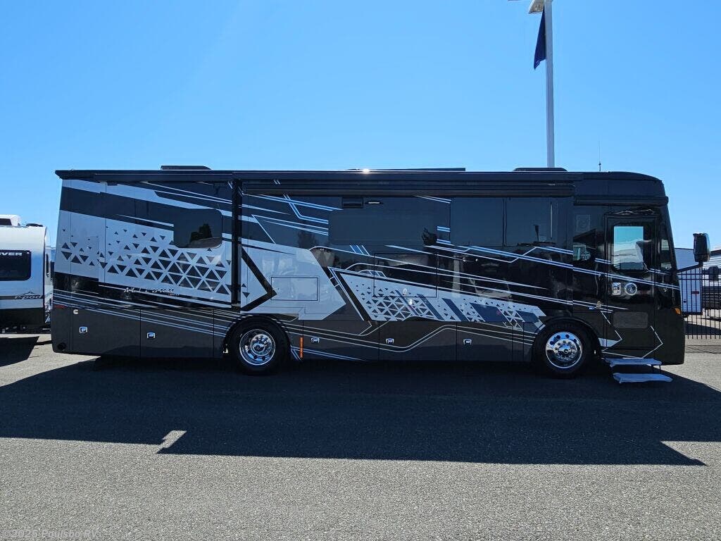 Contact us now about this 2026 Tiffin Allegro Red 33AA! 2026 Allegro Red 33AA by Tiffin from Poulsbo RV in Mount Vernon, Washington