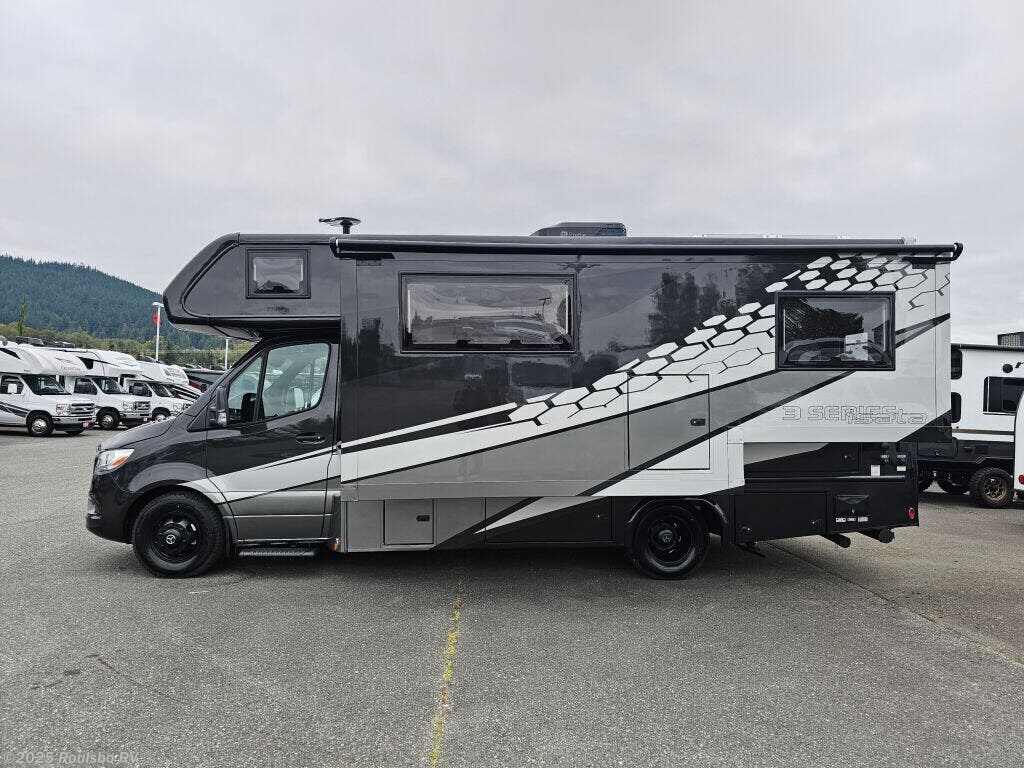 New 2026 Dynamax Corp Isata 3 Series 24FW available in Mount Vernon, Washington