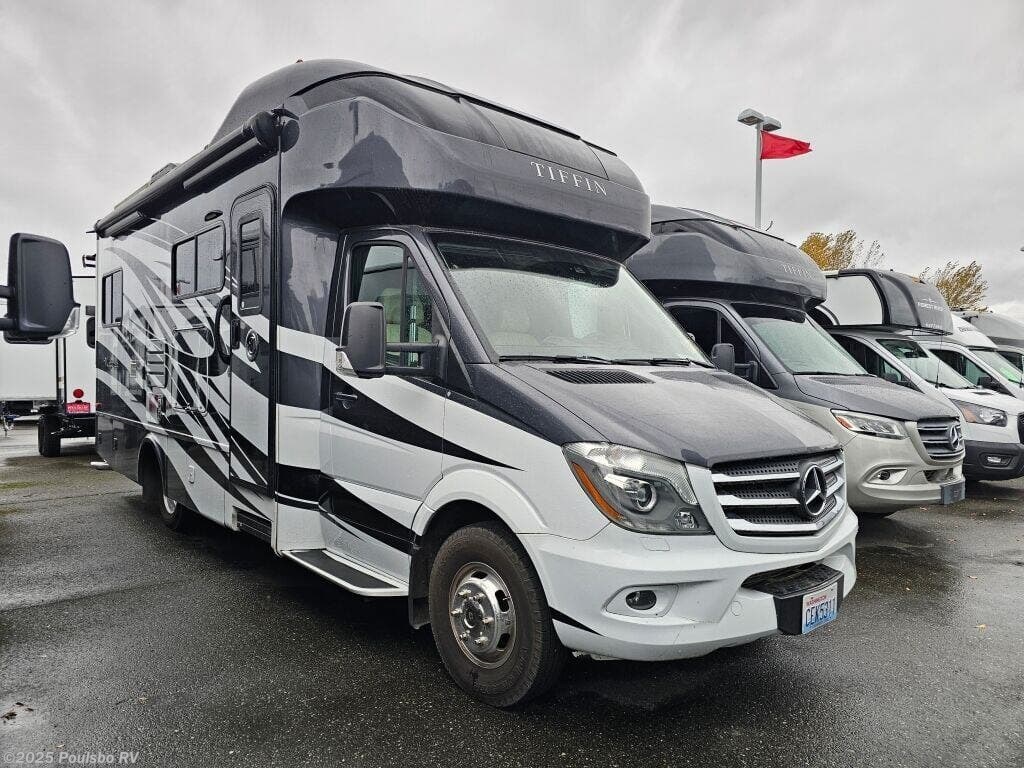 Email now about this 2018 Tiffin Wayfarer 24QW! Used 2018 Tiffin Wayfarer 24QW available in Mount Vernon, Washington