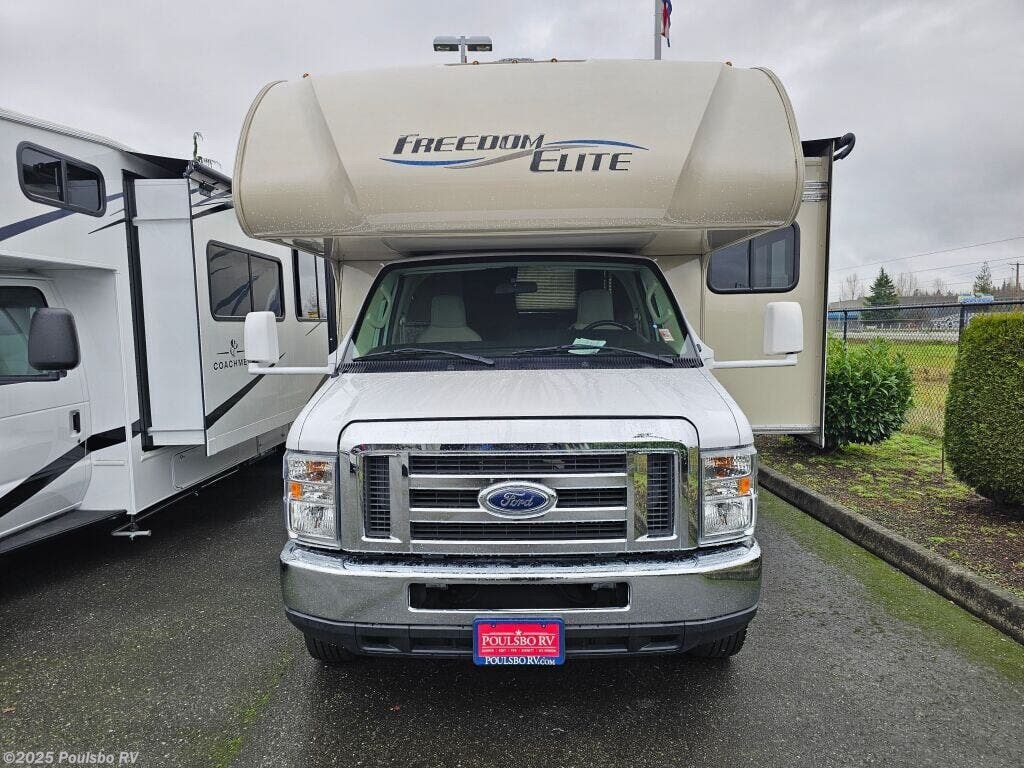 Call now about this 2019 Thor Motor Coach Freedom Elite 24HE! 2019 Thor Motor Coach Freedom Elite 24HE - Used Class C For Sale by Poulsbo RV in Mount Vernon, Washington